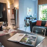 Bed & Breakfast Dimora Storica Muratore 4*