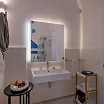 Dimora Storica Muratore Bed & Breakfast 4*