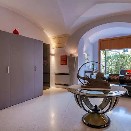 Dimora Storica Muratore Couette-café Lecce