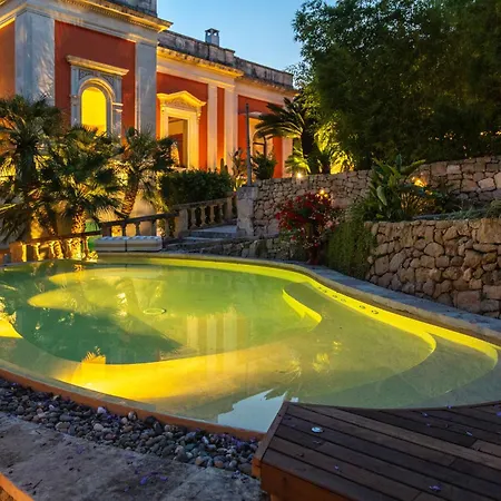 Dimora Storica Muratore Bed & Breakfast 3*