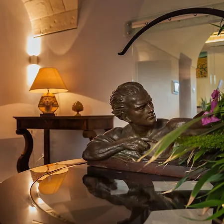 Bed & Breakfast Dimora Storica Muratore 4*