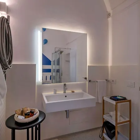 Dimora Storica Muratore Bed & Breakfast 4*