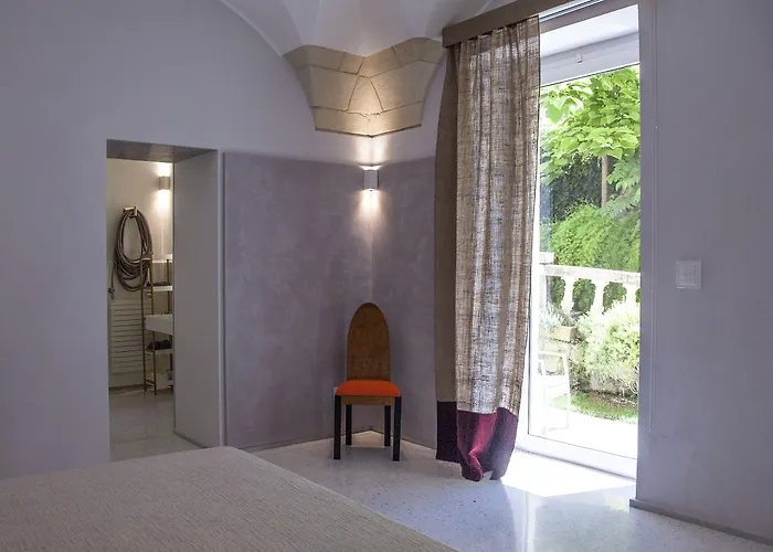 Dimora Storica Muratore Bed & Breakfast