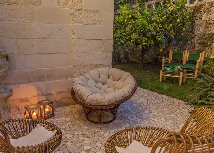 Dimora Storica Muratore Bed & Breakfast