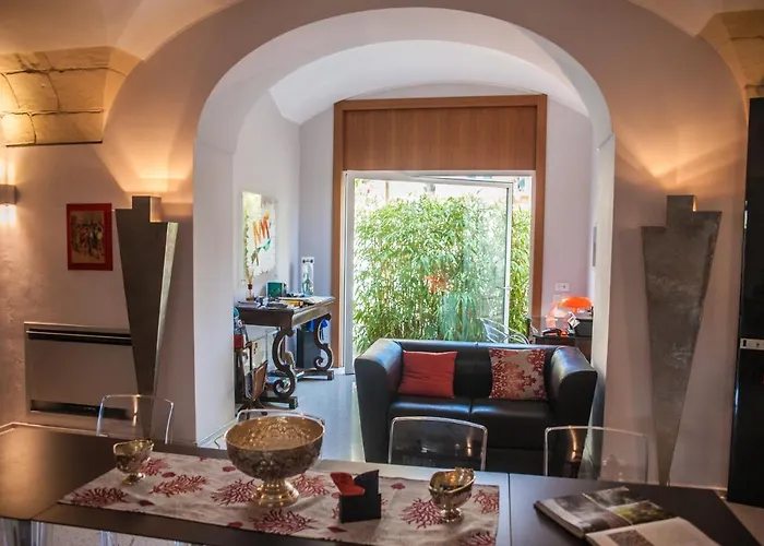 Bed & Breakfast Dimora Storica Muratore 4*